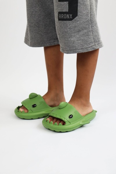 WG500 Köpekbalığı Haki Unisex Tam Ortopedik Terlik Shark Slides WG500 Köpekbalığı Haki Unisex Tam Ortopedik Terlik Shark Slides