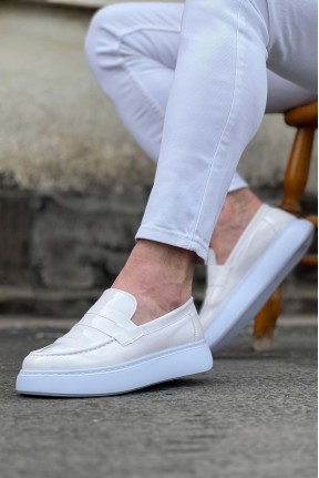 WG161 Beyaz Rugan Erkek Casual Ayakkabı WG161 Beyaz Rugan Erkek Casual Ayakkabı