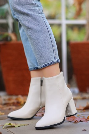 Biya Bej Cilt Topuklu Bot Biya Bej Cilt Topuklu Bot