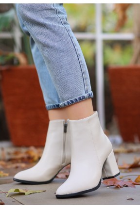 Biya Bej Cilt Topuklu Bot