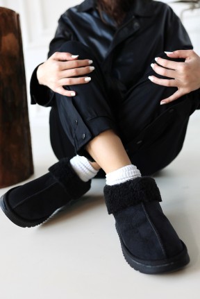 Abby Siyah Süet Bot Abby Siyah Süet Bot