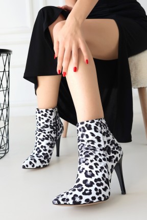 Blan Zebra Saten Topuklu Bot Blan Zebra Saten Topuklu Bot