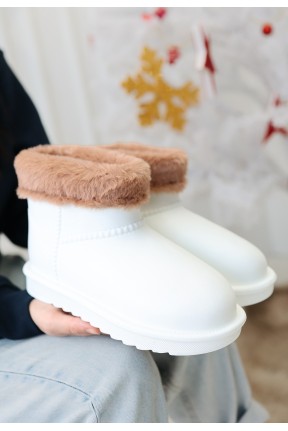 Mordi Beyaz Oval Burunlu Su Geçirmez İçi Kürklü Bot Mordi Beyaz Oval Burunlu Su Geçirmez İçi Kürklü Bot