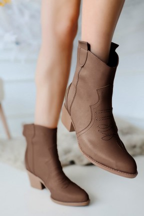 Akver Kahverengi Cilt Topuklu Bot Akver Kahverengi Cilt Topuklu Bot