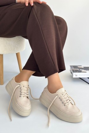 Carin Bej Keten Bağcıklı Spor Ayakkabı Carin Bej Keten Bağcıklı Spor Ayakkabı