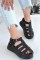 Toten Siyah Cilt Kemerli Sandalet Toten Siyah Cilt Kemerli Sandalet