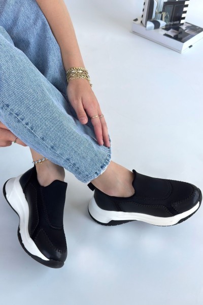 Kendy Siyah Cilt Spor Ayakkabı Kendy Siyah Cilt Spor Ayakkabı