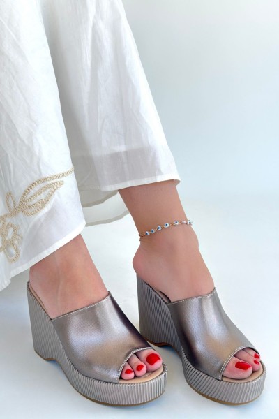 Tlay Platin Cilt Dolgu Topuk Terlik Tlay Platin Cilt Dolgu Topuk Terlik