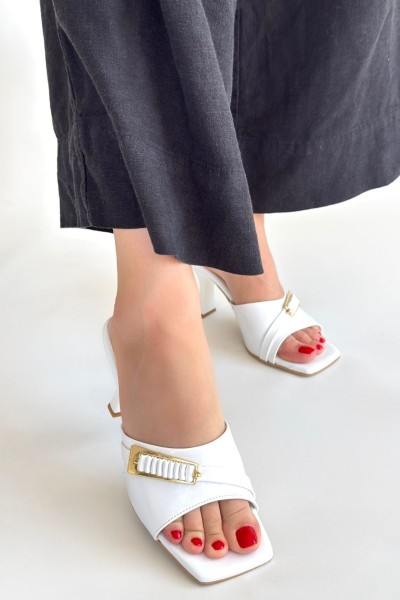 Sief Beyaz Rugan Topuklu Terlik