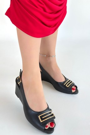 Mamba Siyah Cilt Dolgu Topuk Ayakkabı Mamba Siyah Cilt Dolgu Topuk Ayakkabı