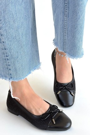 Etya Siyah Cilt Babet Ayakkabı Etya Siyah Cilt Babet Ayakkabı