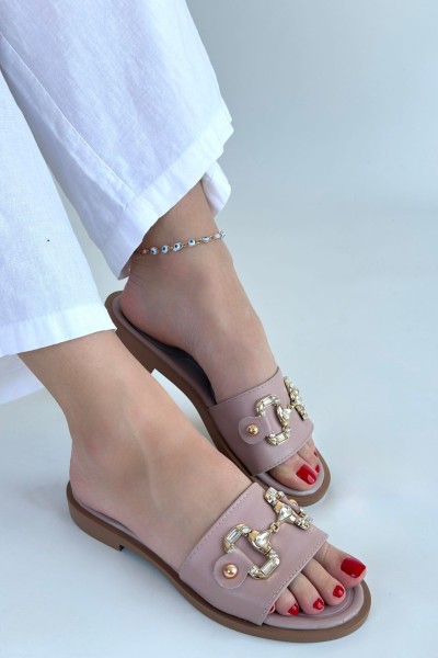 Toha Pudra Cilt Tokalı Terlik Toha Pudra Cilt Tokalı Terlik