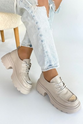 Kiya Bej Rugan Dolgu Topuk Oxford Ayakkabı Kiya Bej Rugan Dolgu Topuk Oxford Ayakkabı