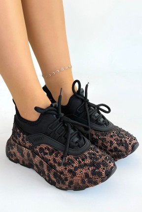 Rimay Kahverengi Cilt Boncuk İşlemeli Spor Ayakkabı Rimay Kahverengi Cilt Boncuk İşlemeli Spor Ayakkabı