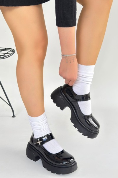 Siyat Siyah Rugan Dolgu Topuk Oxford Ayakkabı Siyat Siyah Rugan Dolgu Topuk Oxford Ayakkabı