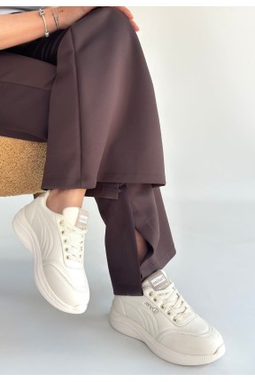 Yejja Bej Cilt Bağcıklı Spor Ayakkabı Yejja Bej Cilt Bağcıklı Spor Ayakkabı