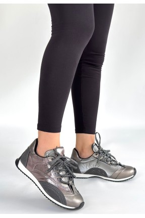 Ranu Platin Cilt Paraşüt Detaylı Bağcıklı Spor Ayakkabı Ranu Platin Cilt Paraşüt Detaylı Bağcıklı Spor Ayakkabı