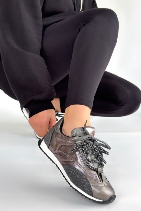 Ranu Platin Cilt Paraşüt Detaylı Bağcıklı Spor Ayakkabı Ranu Platin Cilt Paraşüt Detaylı Bağcıklı Spor Ayakkabı