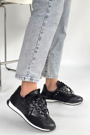 Ranu Siyah Cilt Paraşüt Detaylı Bağcıklı Spor Ayakkabı Ranu Siyah Cilt Paraşüt Detaylı Bağcıklı Spor Ayakkabı
