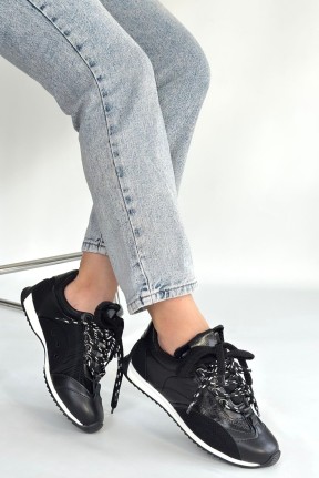 Ranu Siyah Cilt Paraşüt Detaylı Bağcıklı Spor Ayakkabı Ranu Siyah Cilt Paraşüt Detaylı Bağcıklı Spor Ayakkabı