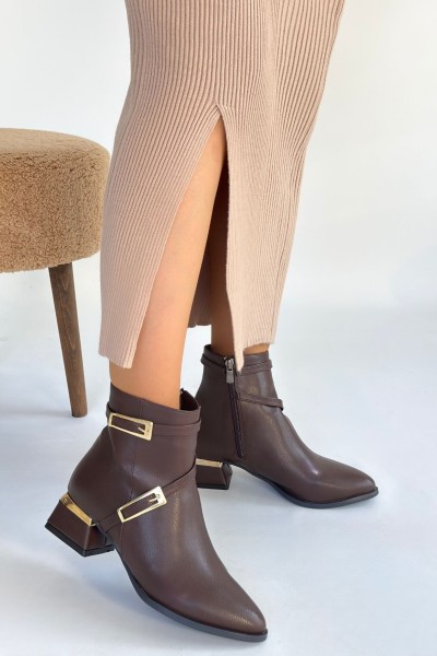İnay Kahverengi Cilt Topuklu Bot İnay Kahverengi Cilt Topuklu Bot