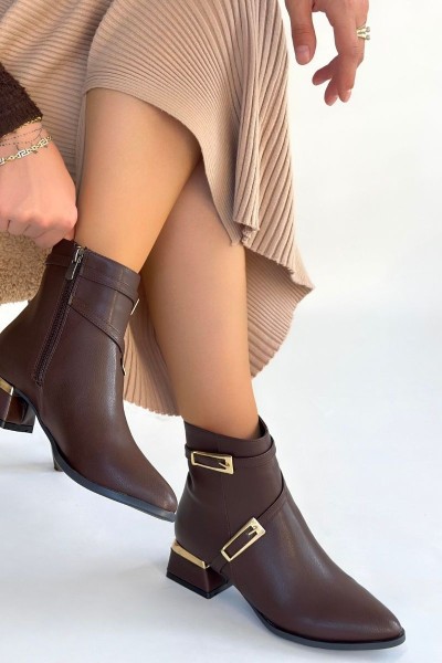 İnay Kahverengi Cilt Topuklu Bot İnay Kahverengi Cilt Topuklu Bot