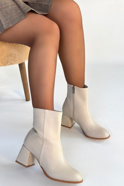 Tendy Bej Cilt Topuklu Bot Tendy Bej Cilt Topuklu Bot