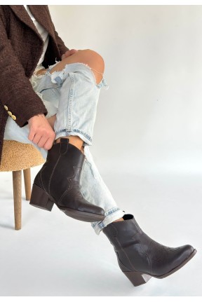 Akver Acı Kahve Cilt Topuklu Bot Akver Acı Kahve Cilt Topuklu Bot