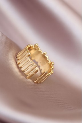Gold Renk Metal Ayarlamalı Kadın Yüzük Gold Renk Metal Ayarlamalı Kadın Yüzük
