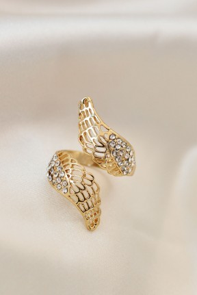 Ayarlamalı Gold Renk Metal Zirkon Taşlı Kanat Yüzük Ayarlamalı Gold Renk Metal Zirkon Taşlı Kanat Yüzük
