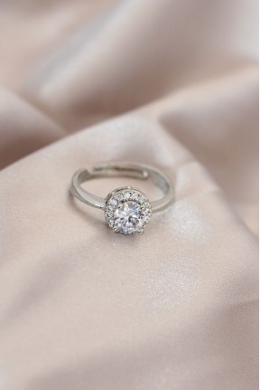 Ayarlamalı Gümüş Renk Metal Zirkon Ve Kristal Taşlı Oval Model Yüzük Ayarlamalı Gümüş Renk Metal Zirkon Ve Kristal Taşlı Oval Model Yüzük