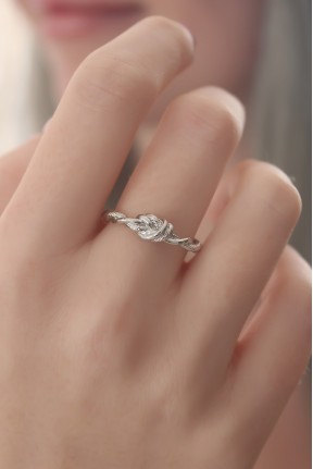 Gümüş Renk Halat Düğüm Model Kadın Yüzük Gümüş Renk Halat Düğüm Model Kadın Yüzük