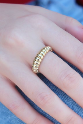 Gold Renk Sarmal Model Kadın Yüzük Gold Renk Sarmal Model Kadın Yüzük