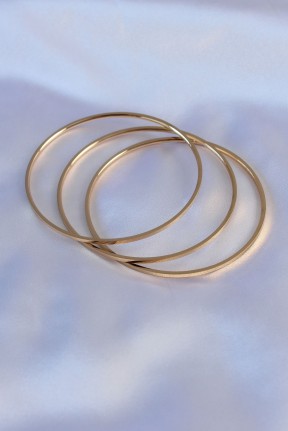 316l çelik Gold Renk Ajda Model Kadın 65 Mm Bilezik 316l çelik Gold Renk Ajda Model Kadın 65 Mm Bilezik