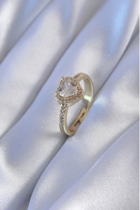Gold Renk Zirkon Taşlı Kalp Model Pirinç Charm Kadın Yüzük Gold Renk Zirkon Taşlı Kalp Model Pirinç Charm Kadın Yüzük