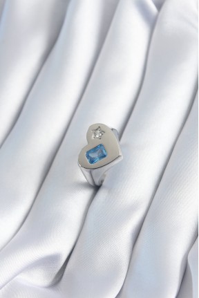 Pirinç Gümüş Renk Kalp Model Yıldız Zirkon Taş Detay Kadın Yüzük Pirinç Gümüş Renk Kalp Model Yıldız Zirkon Taş Detay Kadın Yüzük