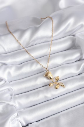 316l çelik Gold Renk Gül Model Kadın Kolye 316l çelik Gold Renk Gül Model Kadın Kolye