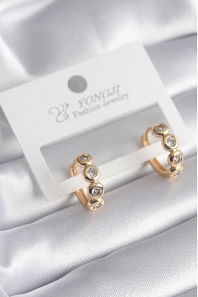 Pirinç Gold Renk Zirkon Taşlı Kadın Küpe Pirinç Gold Renk Zirkon Taşlı Kadın Küpe