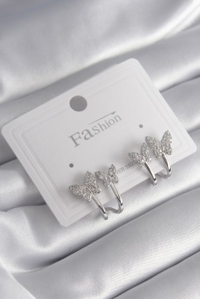 Pirinç Gümüş Renk Zirkon Taşlı Kelebek Model Kadın Küpe Pirinç Gümüş Renk Zirkon Taşlı Kelebek Model Kadın Küpe