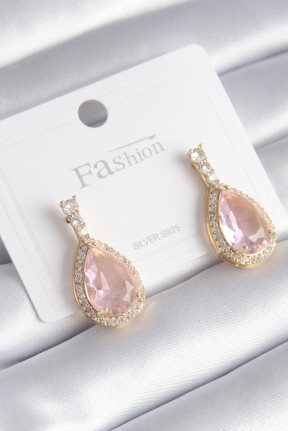 Pirinç Gold Renk Zirkon Taş Detay Damla Pembe Zirkon Taş Model Kadın Küpe Pirinç Gold Renk Zirkon Taş Detay Damla Pembe Zirkon Taş Model Kadın Küpe