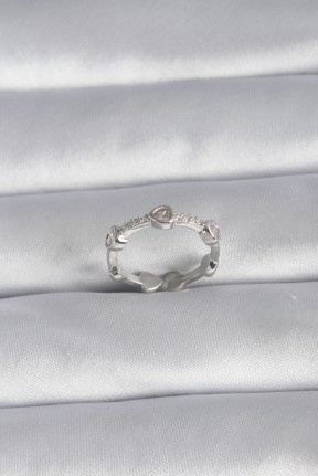 Pirinç Gümüş Renk Kalp Model Zirkon Taş Detay Kadın Yüzük Pirinç Gümüş Renk Kalp Model Zirkon Taş Detay Kadın Yüzük