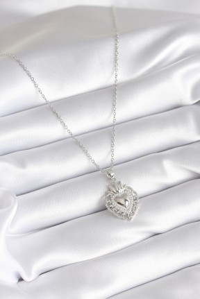 316l çelik Gümüş Renk Zirkon Taş Detay Taç Kalp Model Kadın Kolye 316l çelik Gümüş Renk Zirkon Taş Detay Taç Kalp Model Kadın Kolye
