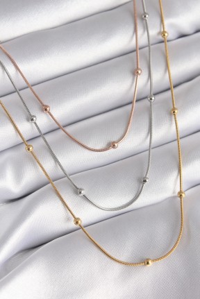 316l çelik Mix Renk 3'lü Topçuk Detay Kadın Kolye 316l çelik Mix Renk 3'lü Topçuk Detay Kadın Kolye