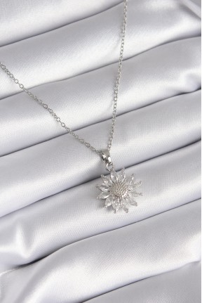 316l çelik Gümüş Renk Papatya Model Kadın Kolye 316l çelik Gümüş Renk Papatya Model Kadın Kolye