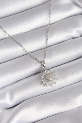 316l çelik Gümüş Renk Papatya Model Kadın Kolye 316l çelik Gümüş Renk Papatya Model Kadın Kolye