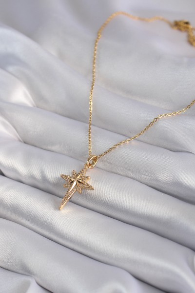 316l çelik Gold Renk Zirkon Taşlı Kutup Yıldızı Model Kadın Kolye