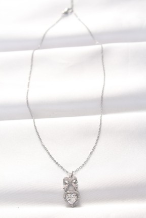 316l çelik Silver Renk Zirkon Taşlı Kalpli Fiyonk Kolye 316l çelik Silver Renk Zirkon Taşlı Kalpli Fiyonk Kolye
