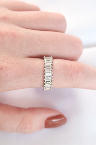 Sıralı Baget Taşlı Silver Renk Ayarlanabilir Yüzük Sıralı Baget Taşlı Silver Renk Ayarlanabilir Yüzük