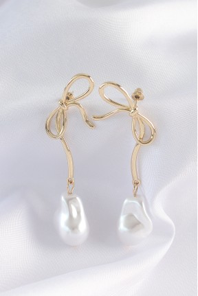 Pirinç Gold Renk Fiyonk Model İnci Taşlı Uzun Küpe