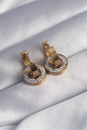 316l çelik Gold Renk Zirkon Taşlı İç İçe Geçmeli Oval Küpe 316l çelik Gold Renk Zirkon Taşlı İç İçe Geçmeli Oval Küpe